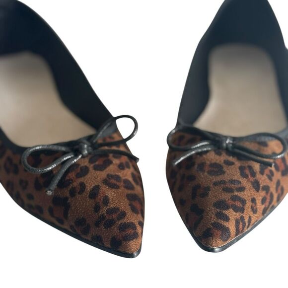 Leopard Pointy Toe Ballet Flats With Bows - Picture 2 of 9
